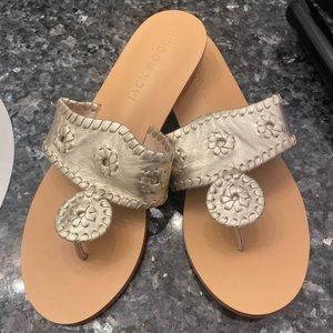 NEVER WORN Jack Roger’s